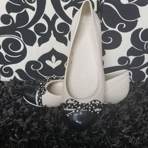 Cute and comfy. Like new. Womens Crocs